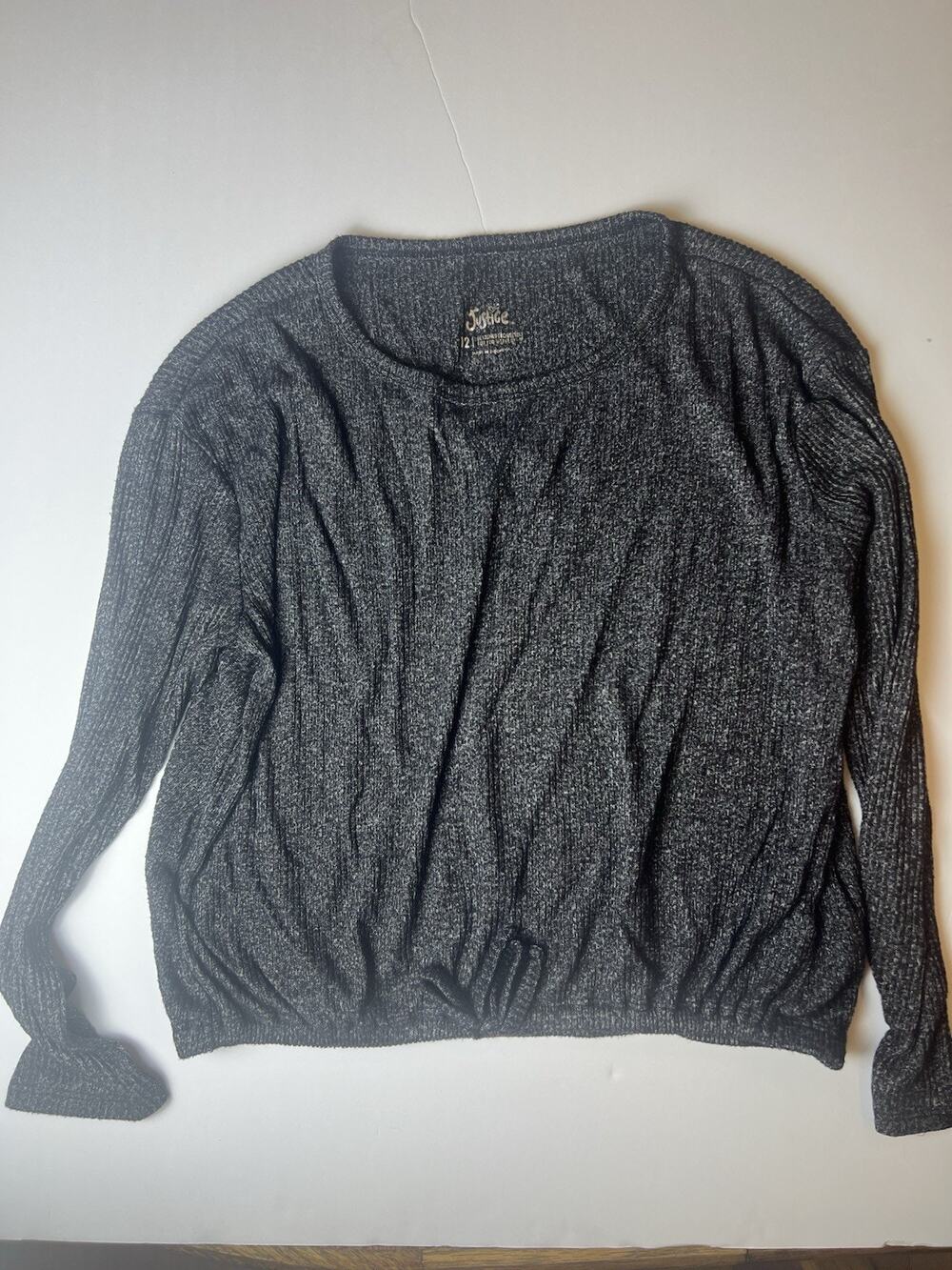Justice Long Sleeve Knit Top SIZE:12 (Youth) Gray Elastic Hemline